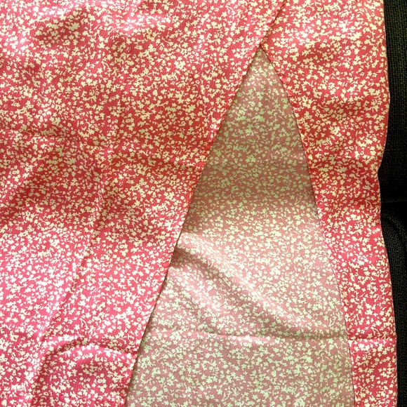 Abercrombie & Fitch thigh high slit skirt - Picture 3 of 3